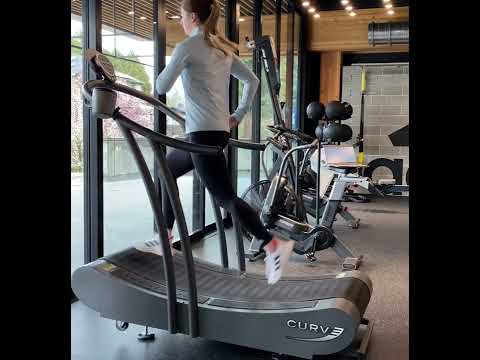 Revolutionize Your Workout with the Curved Running Machine